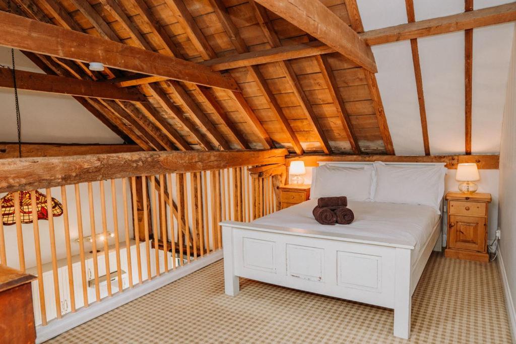 Creeksea Place Barns Burnham-on-Crouch Exterior foto